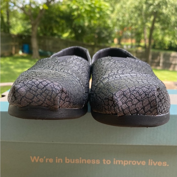 TOMS Shoes|Color Black Crocodile|Size 9.5. Pre-owned. - Picture 7 of 14
